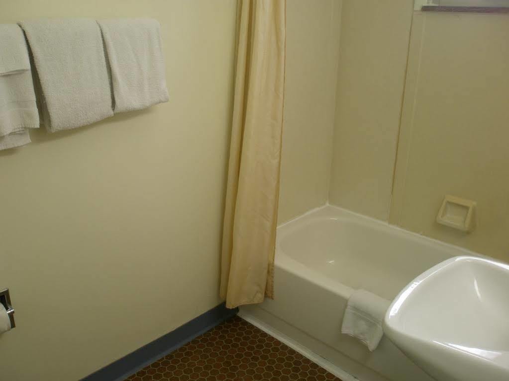 Budget Inn Bluffton Eksteriør billede